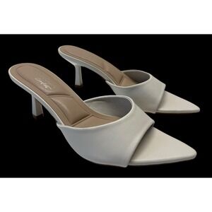 Top Moda Comfort Susan White Slip On Pointed Padded Heels 6.5 S-4 SUPER COMFY